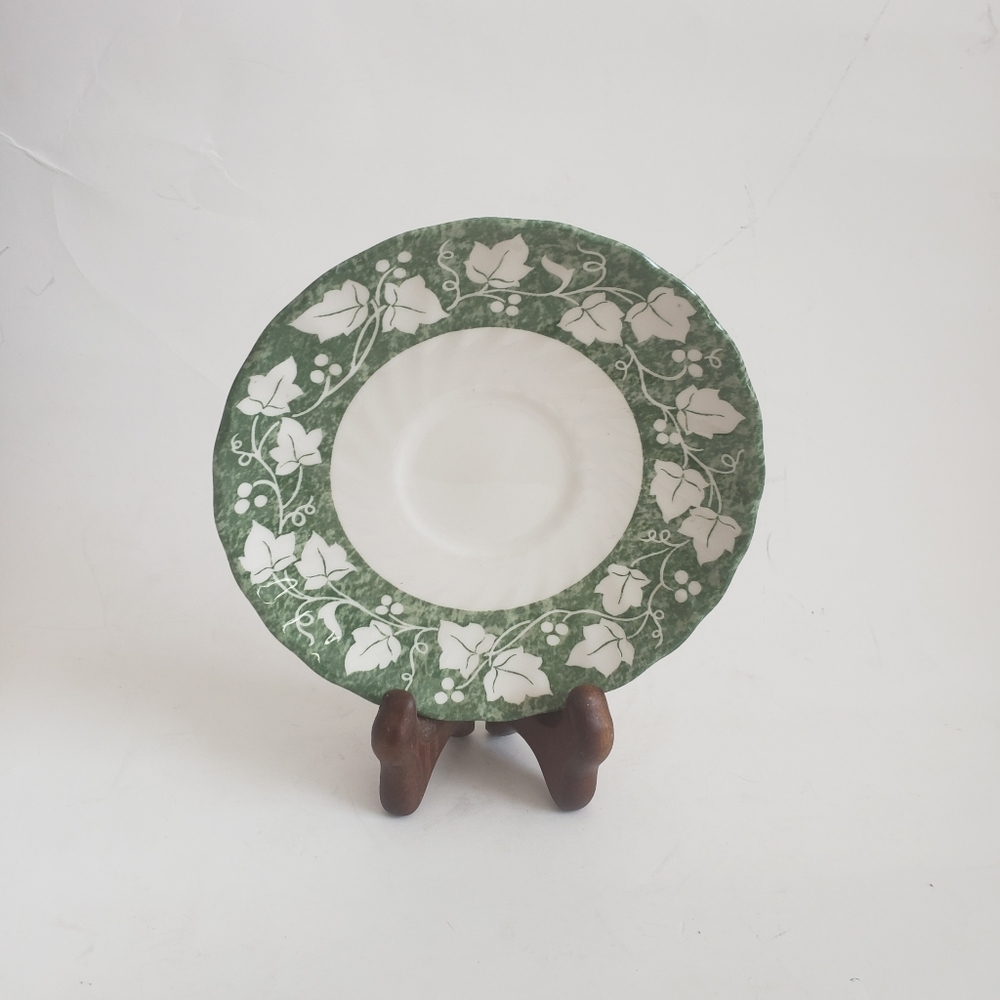 Replacement !!!Сhurchill Fine English Tableware Green Leaf Pattern Sauсer